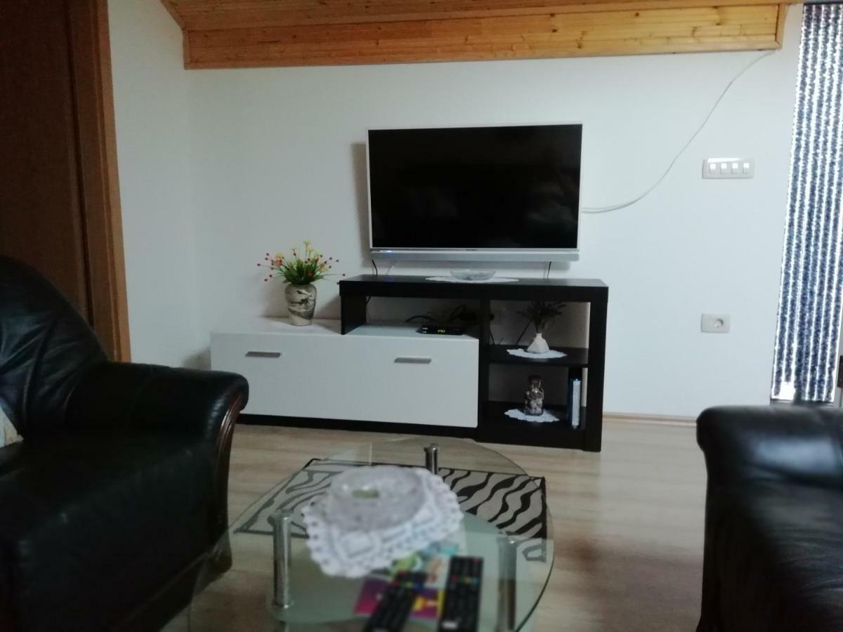 Holiday Homes Mirjana Mošćenička Draga Esterno foto